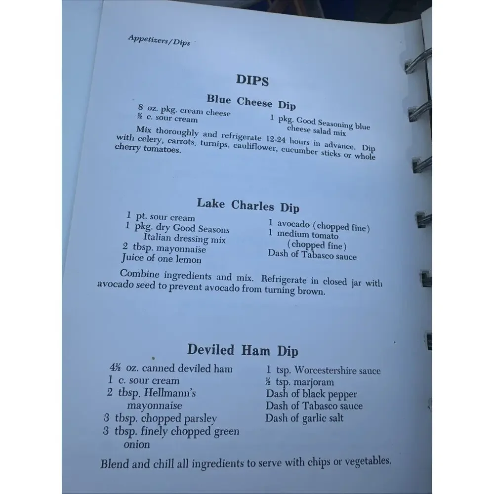 She Cooks By Ear Old Southern Cookery Frances S. James 3rd Edition‎ Binder